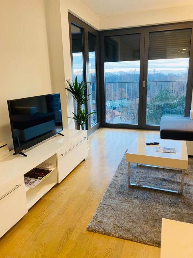Onpoint Apartment ซาเกร็บ ภายนอก รูปภาพ